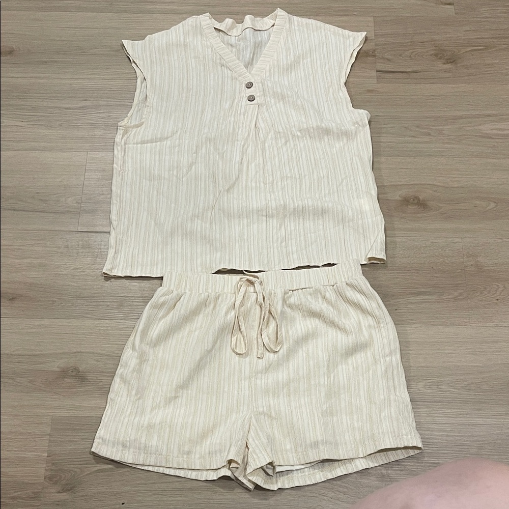 Elegant Cream Sleeveless Set